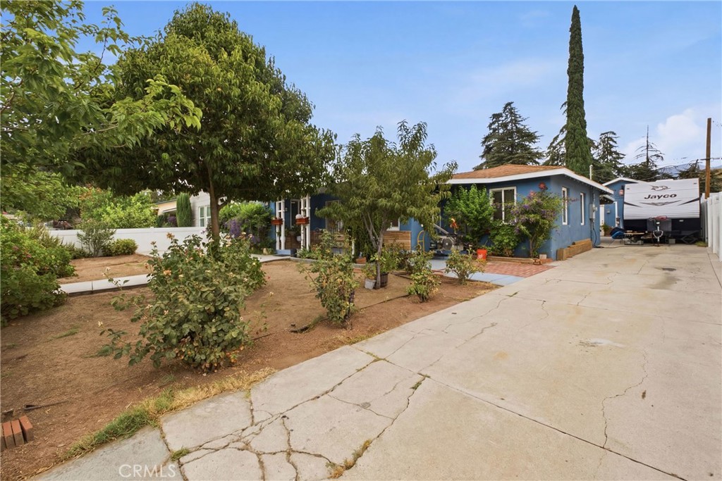 671 W Christie Street Property Photo 27