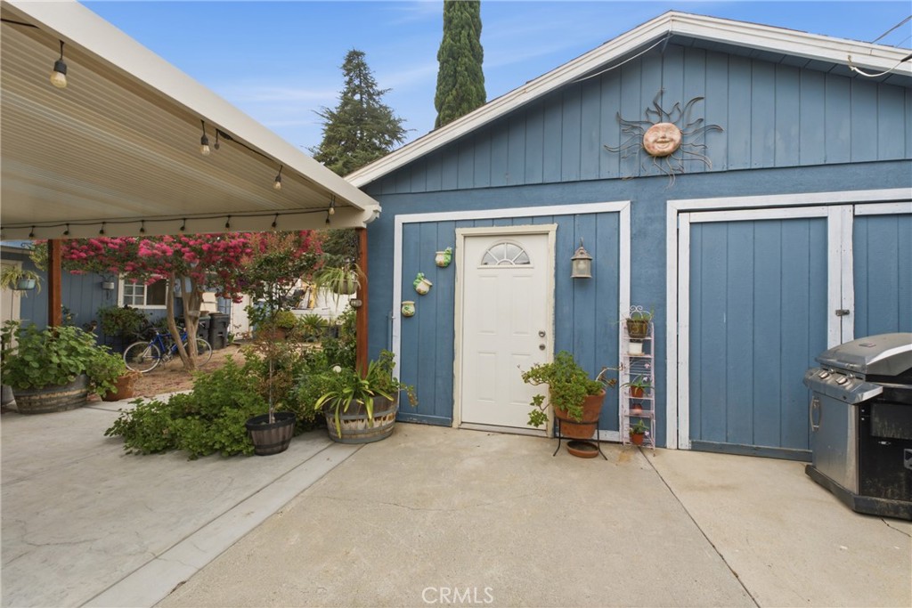 671 W Christie Street Property Photo 29