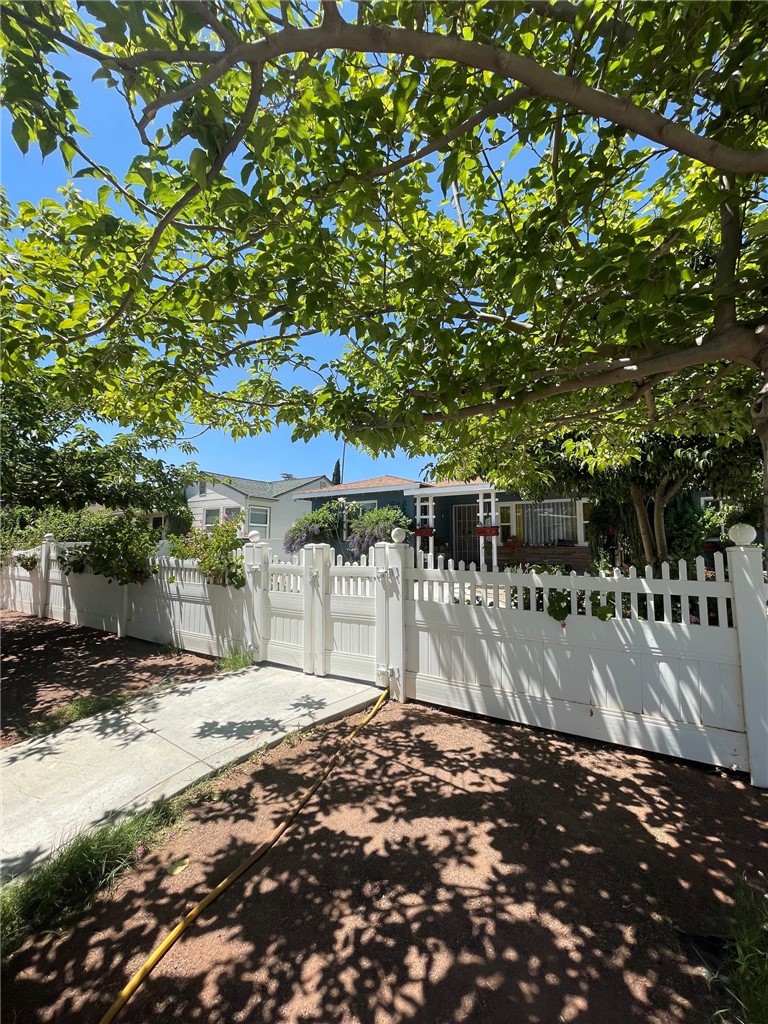 671 W Christie Street Property Photo 34