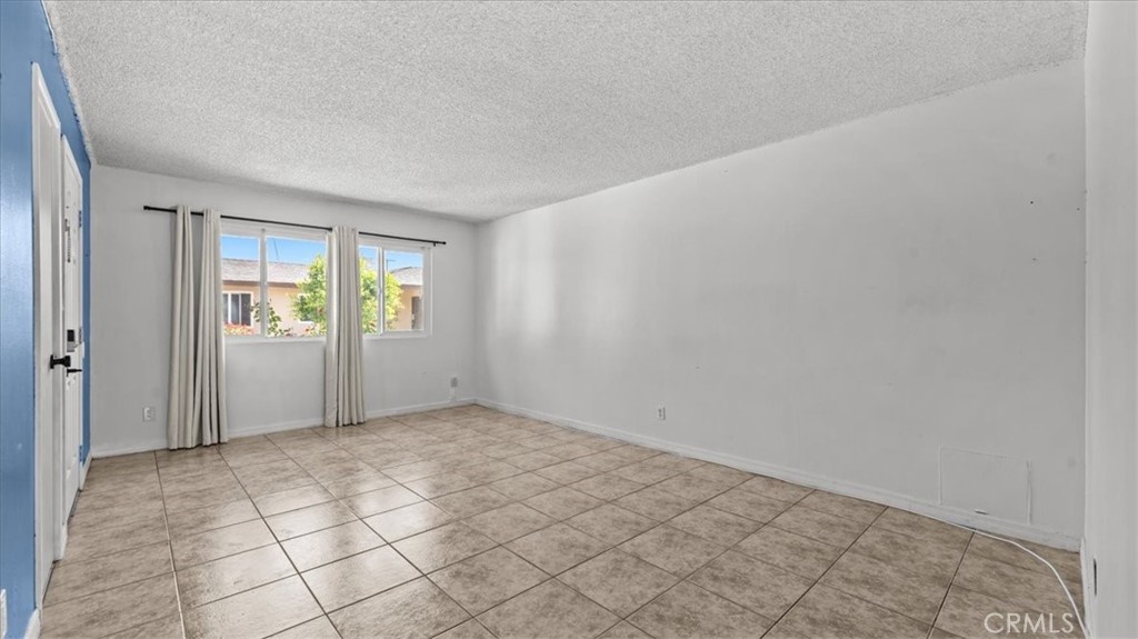 1710 Appleton Way Property Photo 6