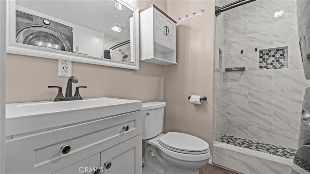 1710 Appleton Way Property Photo 15