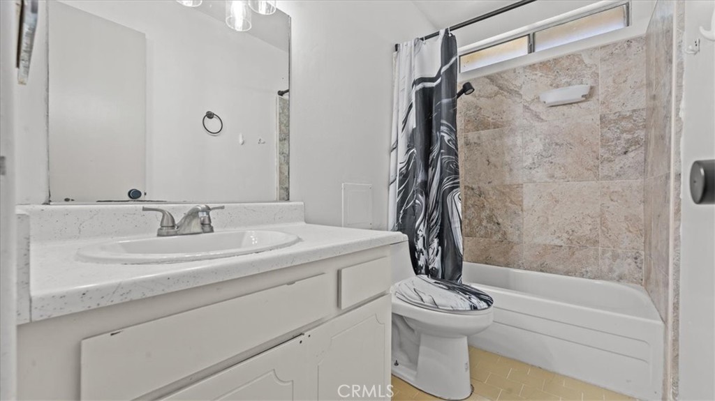 1710 Appleton Way Property Photo 18