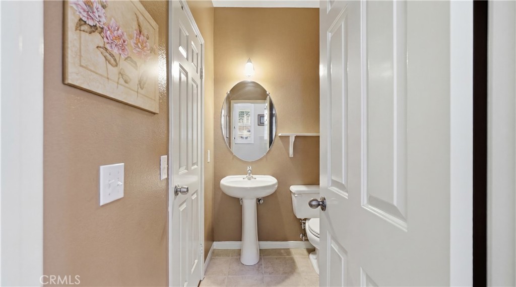 4257 Emerald Property Photo 13