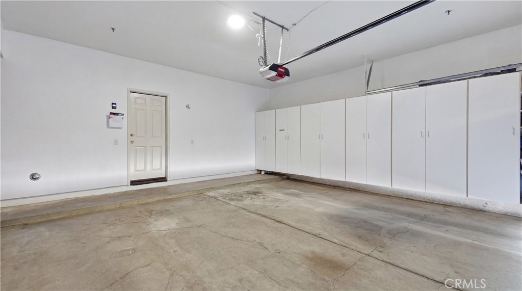 4257 Emerald Property Photo 34