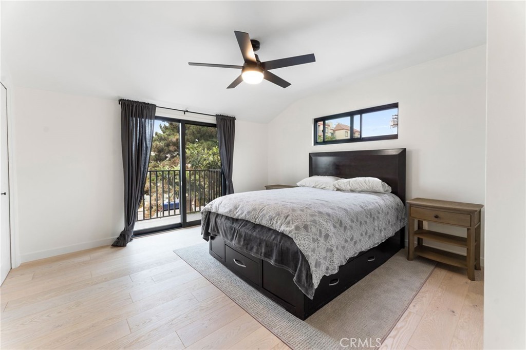 2428 Glyndon Avenue Property Photo 42