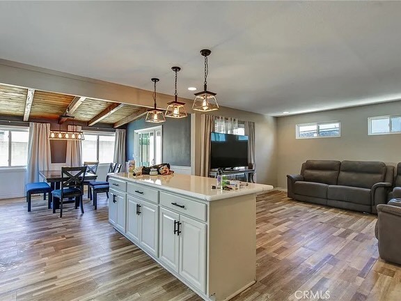 910 Saint George Court Property Photo 4
