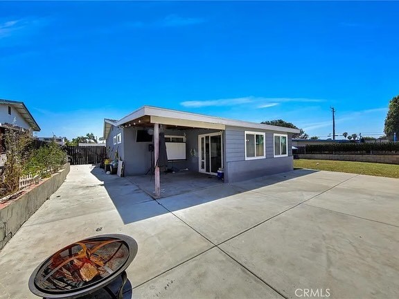 910 Saint George Court Property Photo 10