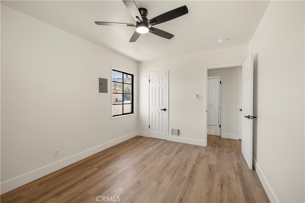4072 Hillcrest Drive C Property Photo 25