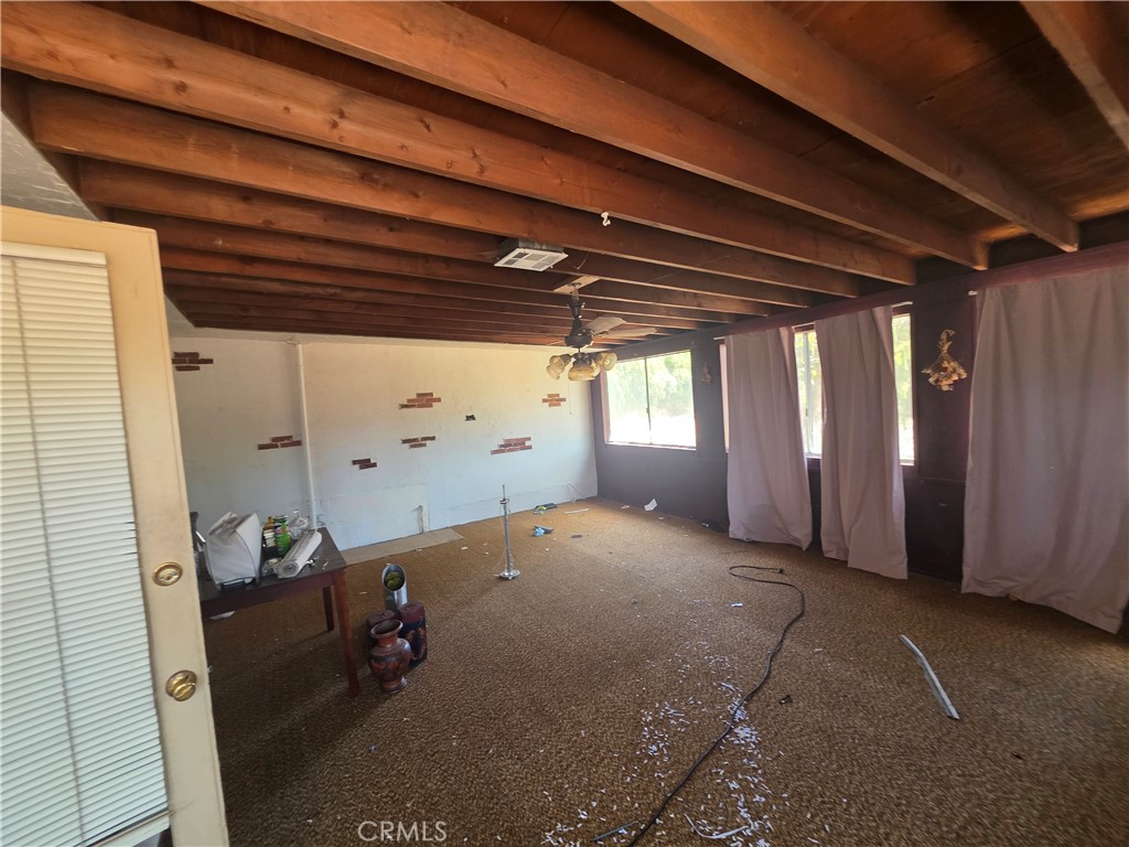 2881 N Golden Property Photo 14