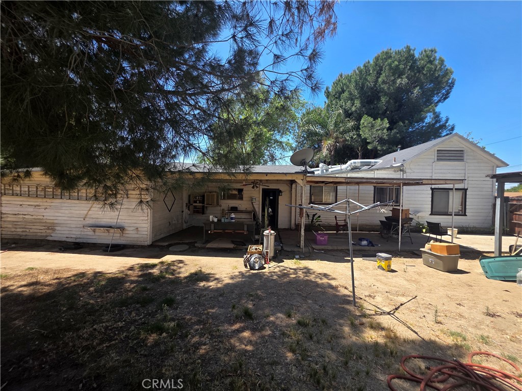 2881 N Golden Property Photo 19