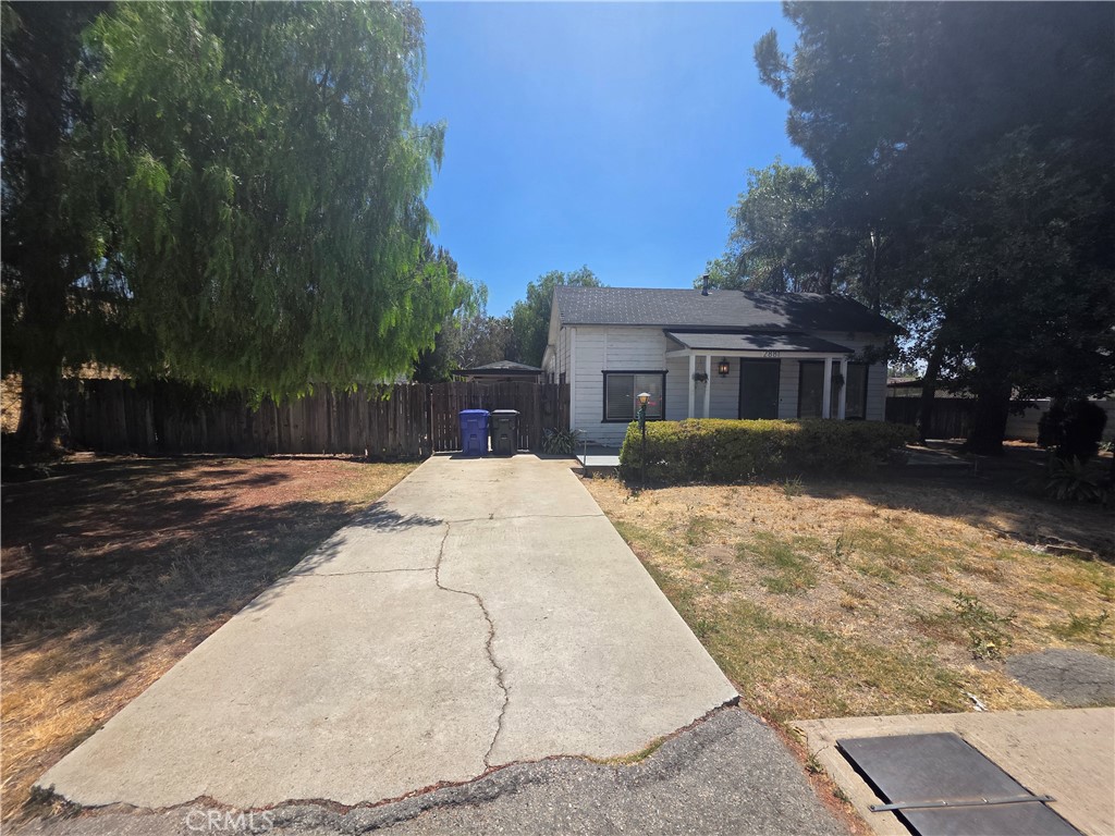 2881 N Golden Property Photo 21