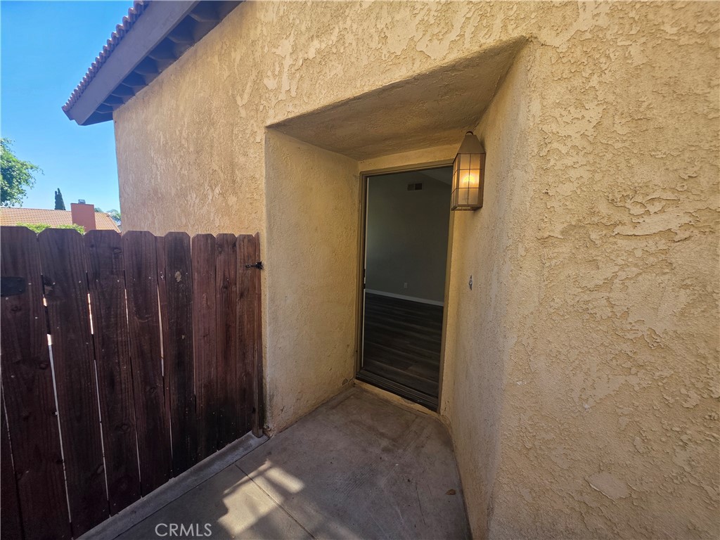 7800 Reagan Property Photo 8