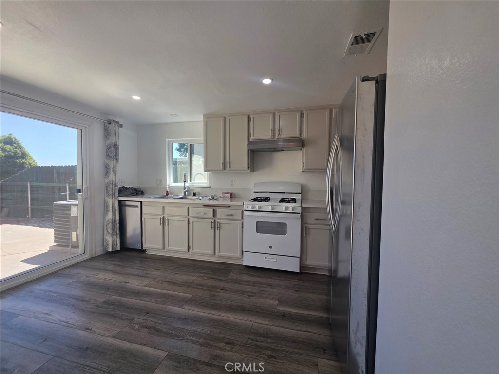 7800 Reagan Property Photo 13
