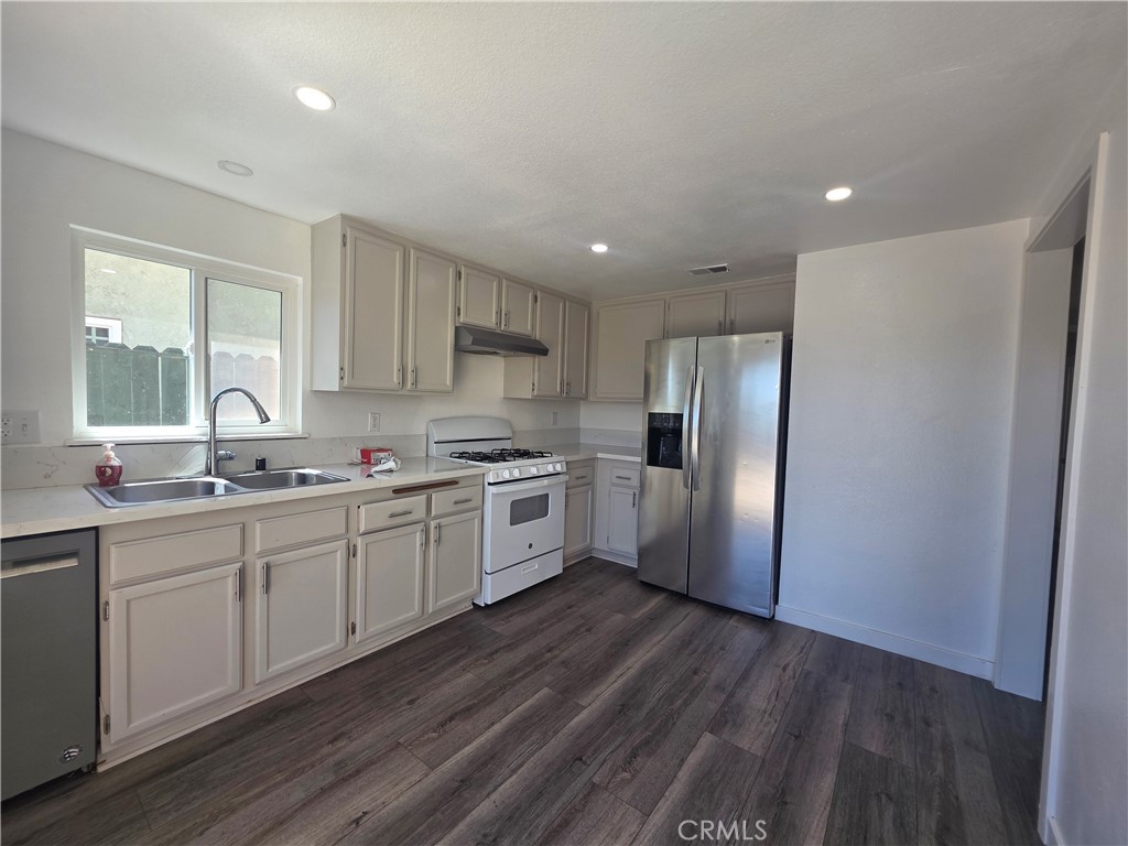 7800 Reagan Property Photo 14