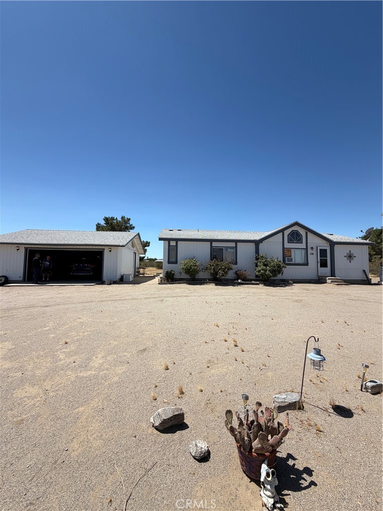 4821 Blue Grass Property Photo 1