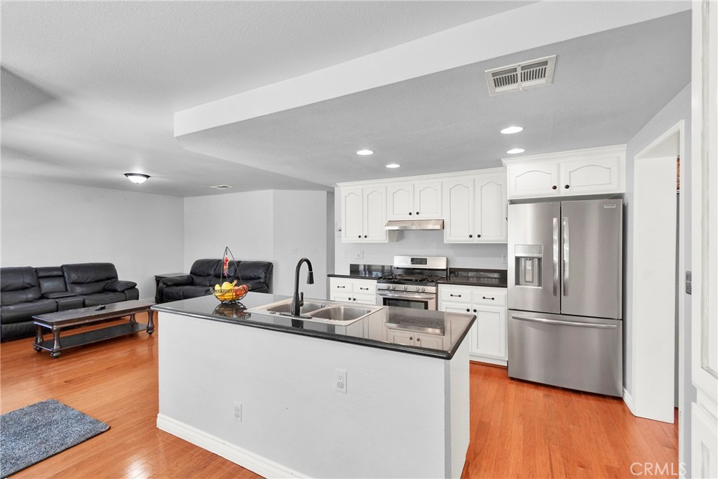 13047 San Carlos Court Property Photo 28