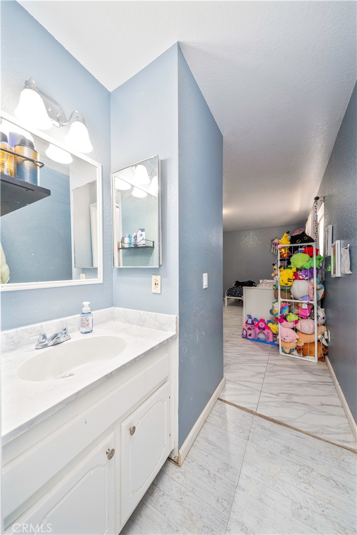 16634 Lemon Property Photo 17