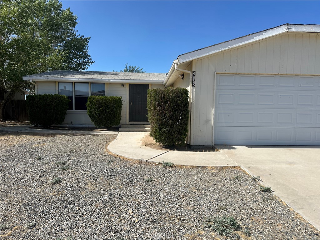 9888 Forest Ct Property Photo 2