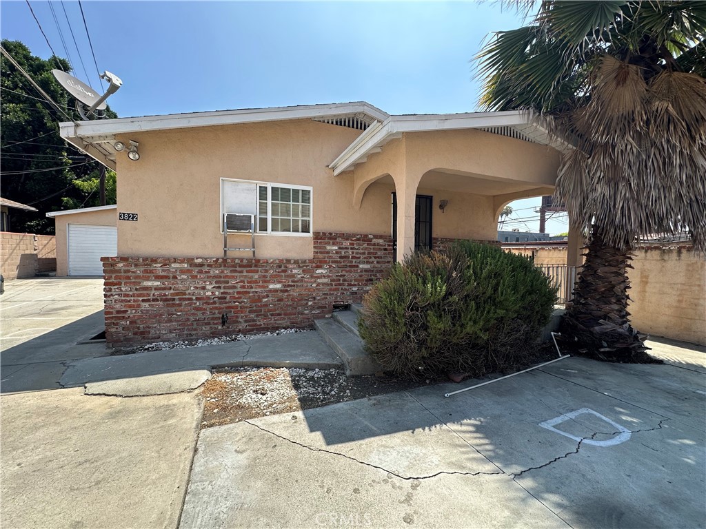 3822 Tampico Property Photo 1