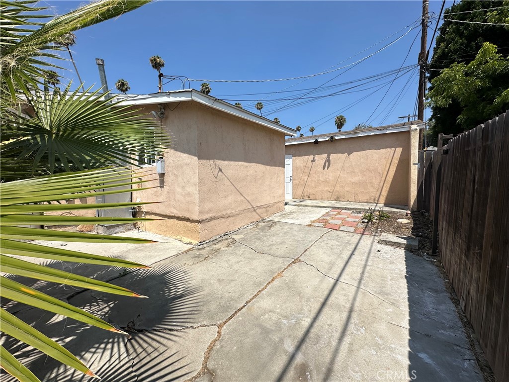 3822 Tampico Property Photo 7