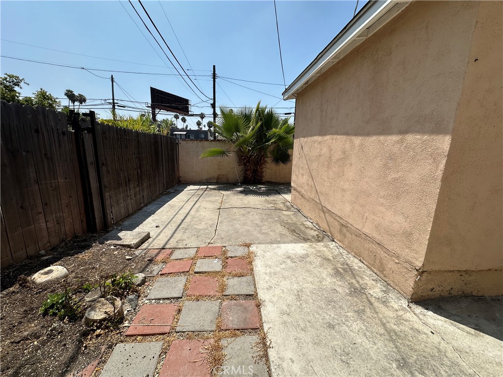 3822 Tampico Property Photo 8