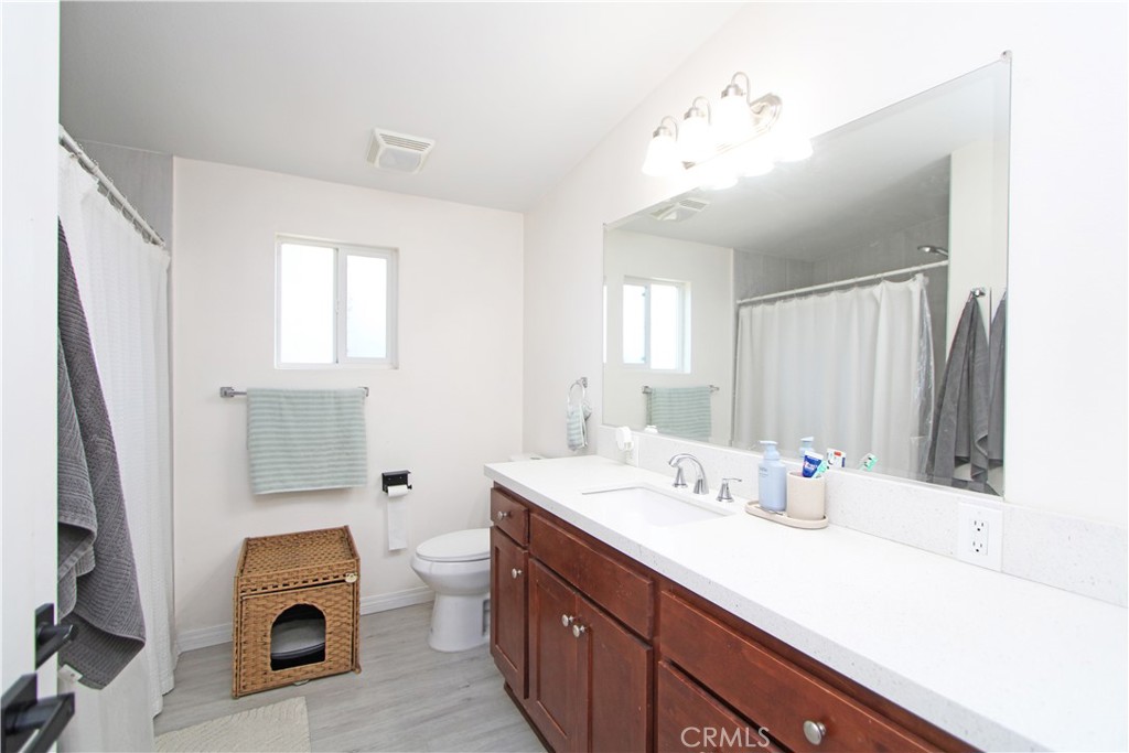 1461 W Mission Boulevard 106 Property Photo 10