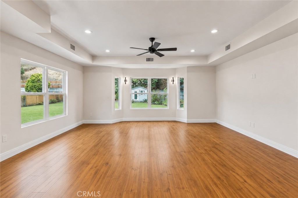 1096 Canyon View Drive Property Photo 12
