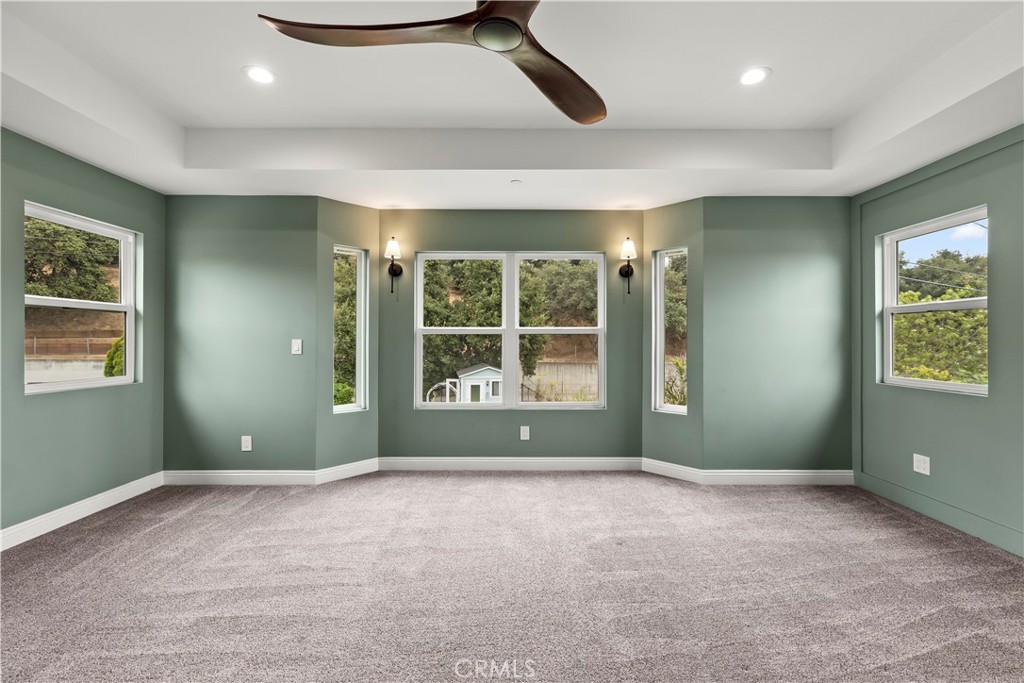 1096 Canyon View Drive Property Photo 18