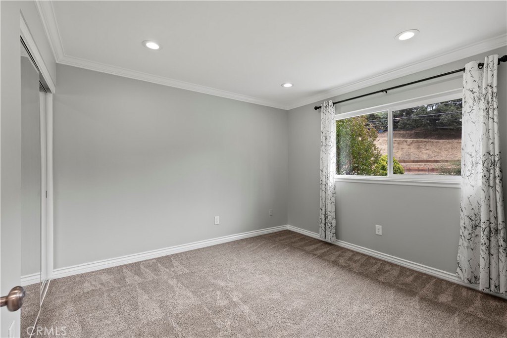 1096 Canyon View Drive Property Photo 30