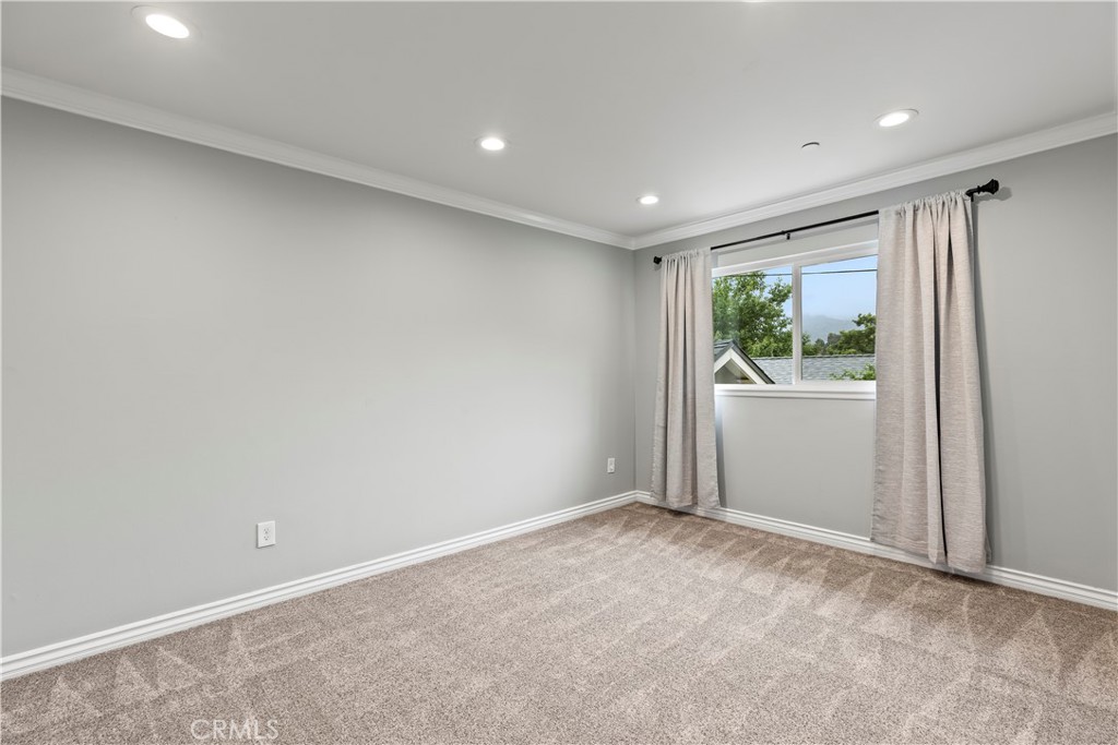 1096 Canyon View Drive Property Photo 37