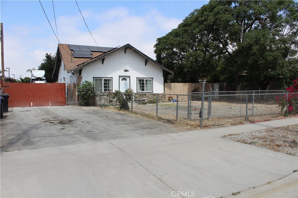 8296 Cypress Property Photo 2