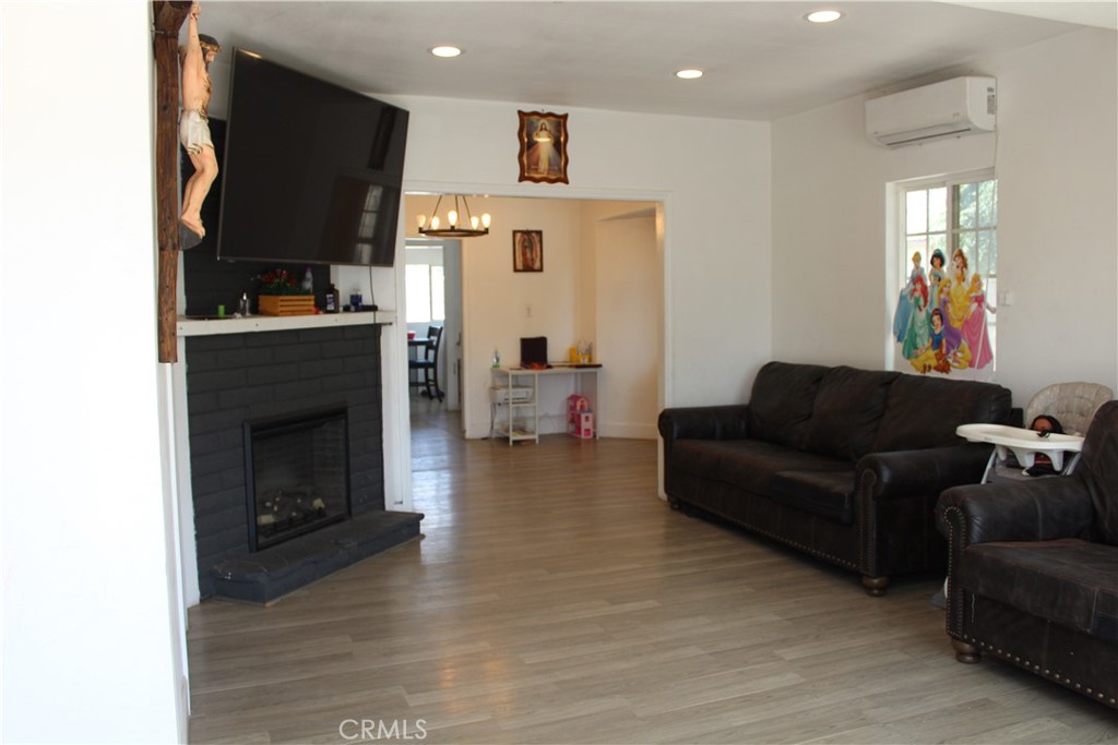 8296 Cypress Property Photo 3