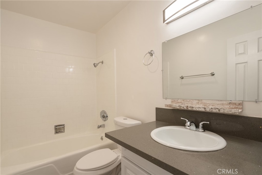 618 W Route 66 Property Photo 10