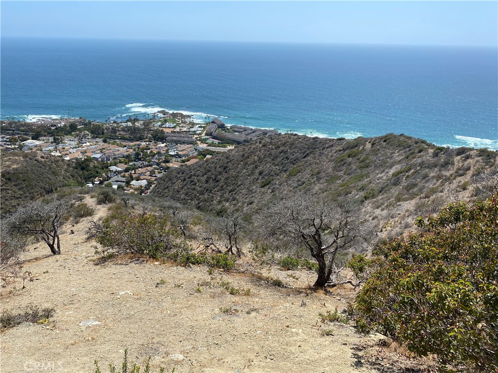 65606261 Highland Property Photo 1