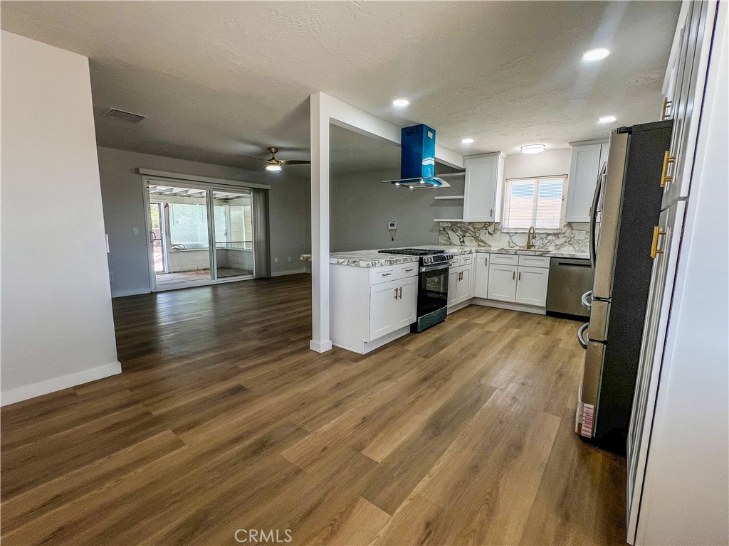 36370 Fern Property Photo 5