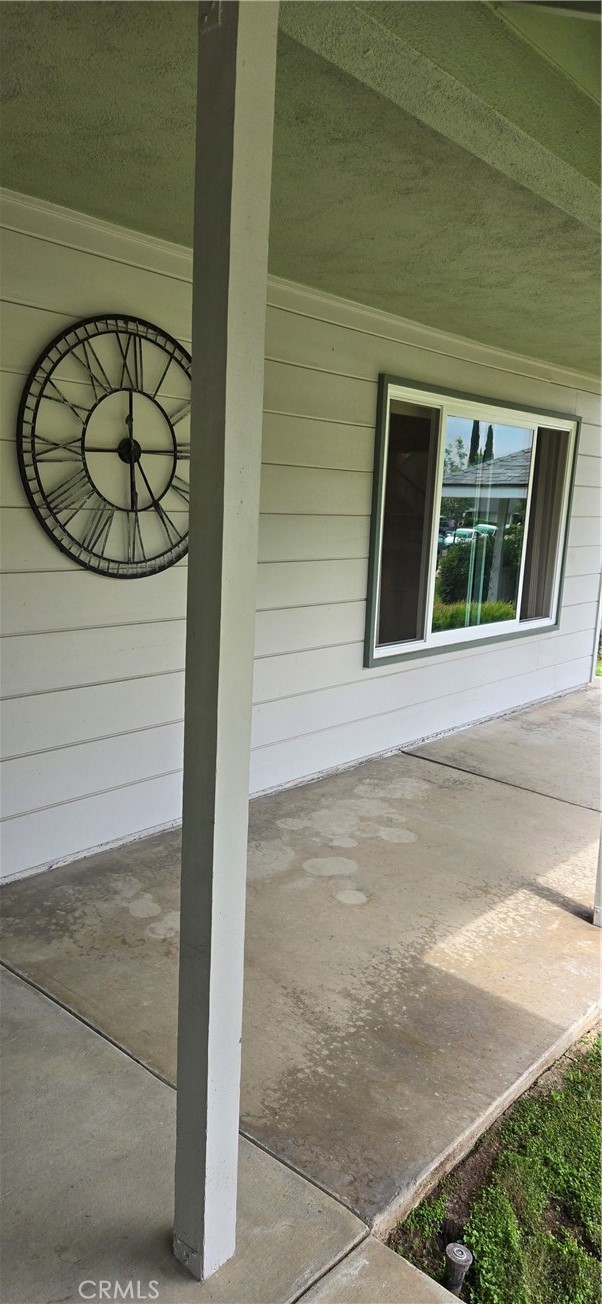 15010 Sandalwood Lane Property Photo 3