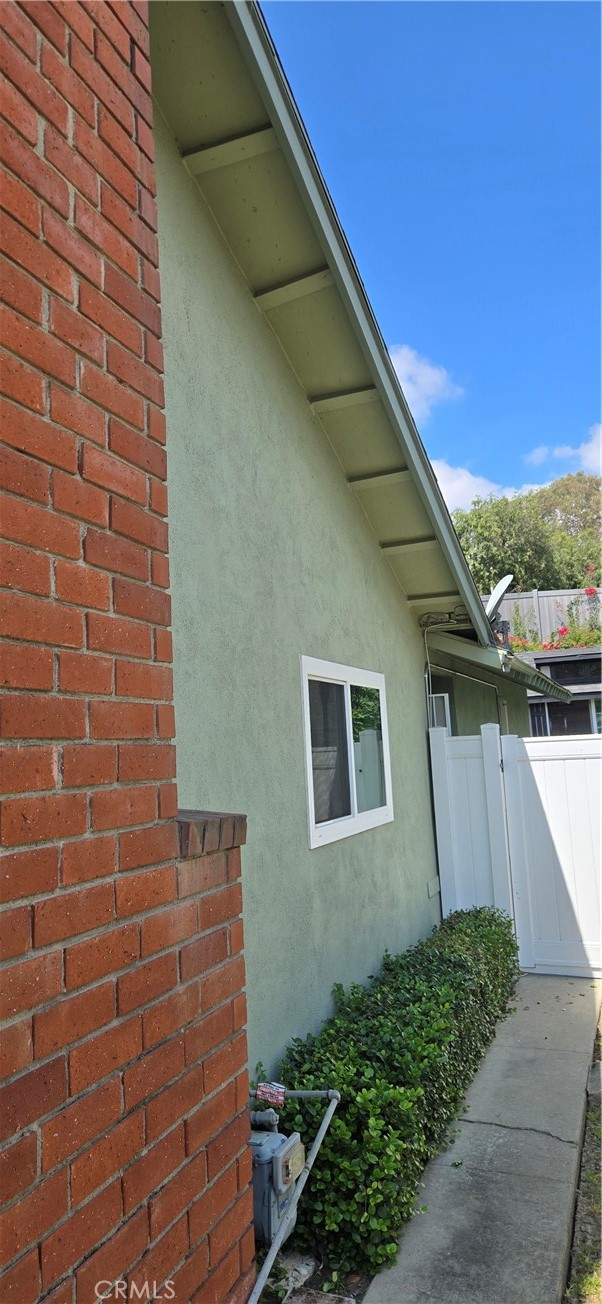 15010 Sandalwood Lane Property Photo 14
