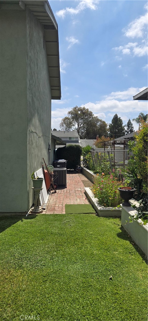 15010 Sandalwood Lane Property Photo 42