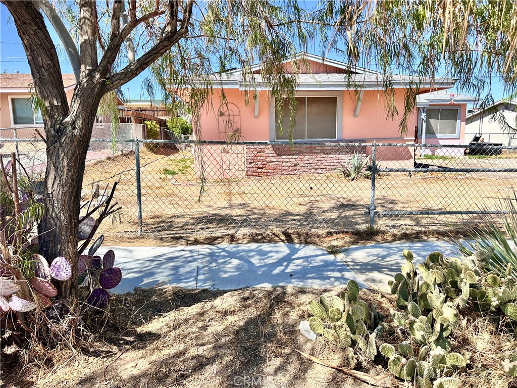 308 Ute Property Photo 2