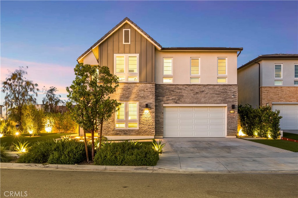 27762 Lens Property Photo 9