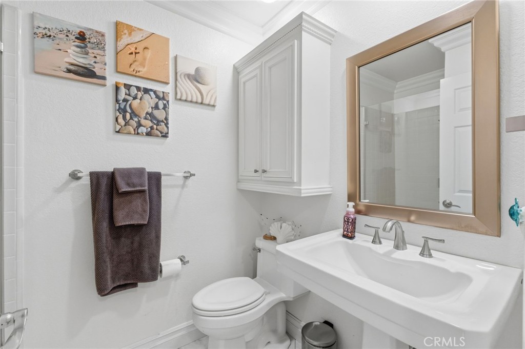 108 Magnolia Property Photo 24