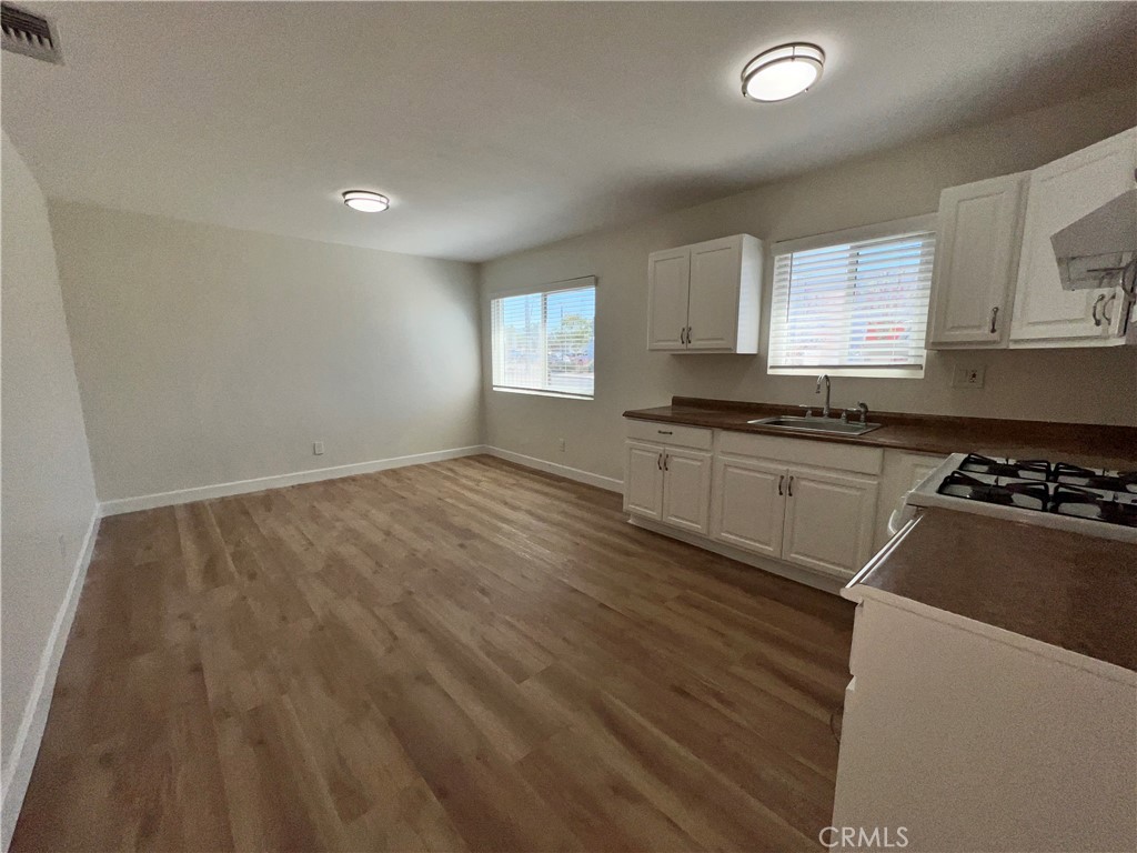 12948 Yorba Avenue A Property Photo 6