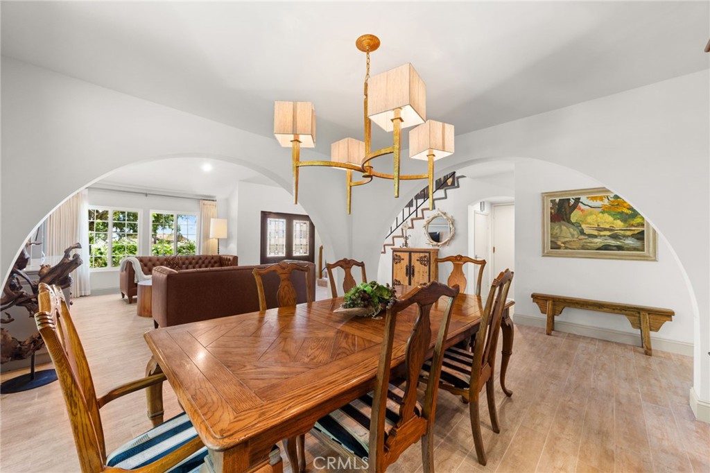 5717 Shire Court Property Photo 12