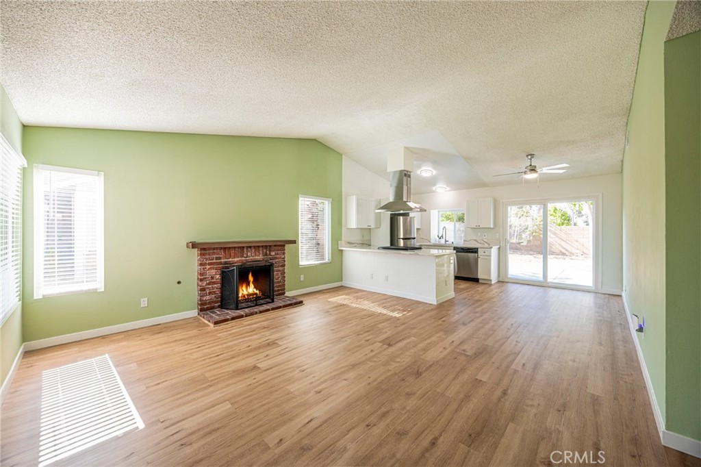 12623 Fuchsia Drive Property Photo 4