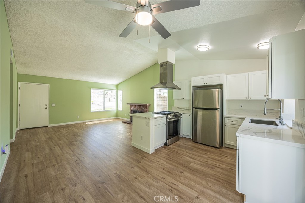 12623 Fuchsia Drive Property Photo 9