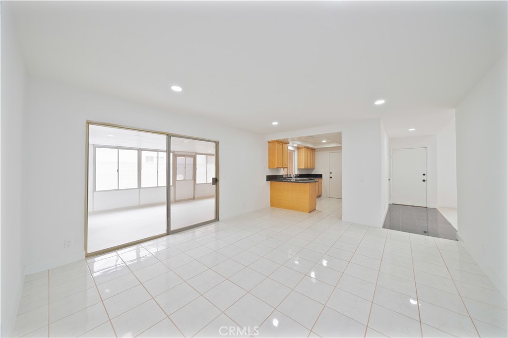 1363 Custoza Avenue Property Photo 15