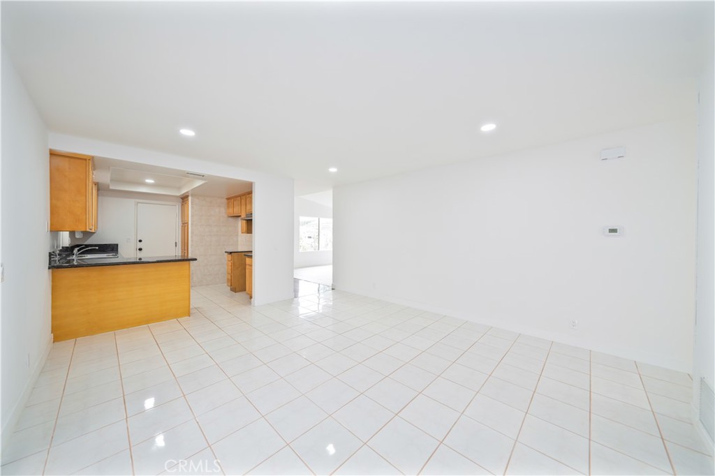 1363 Custoza Avenue Property Photo 16