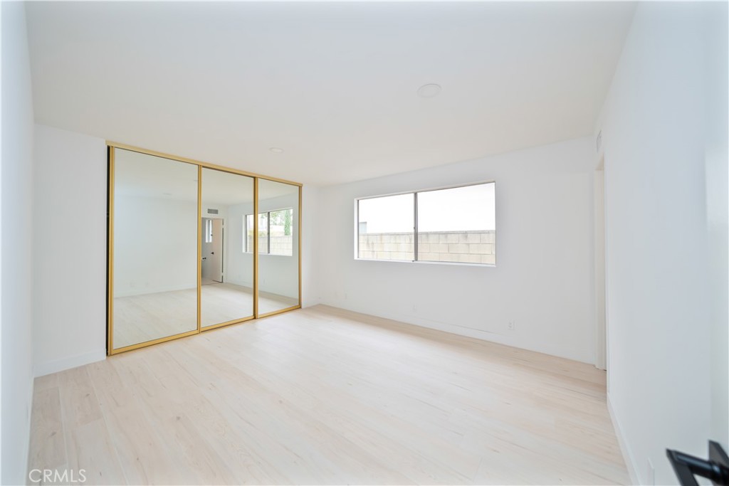1363 Custoza Avenue Property Photo 20