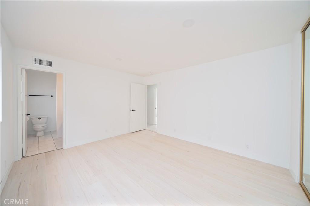 1363 Custoza Avenue Property Photo 21