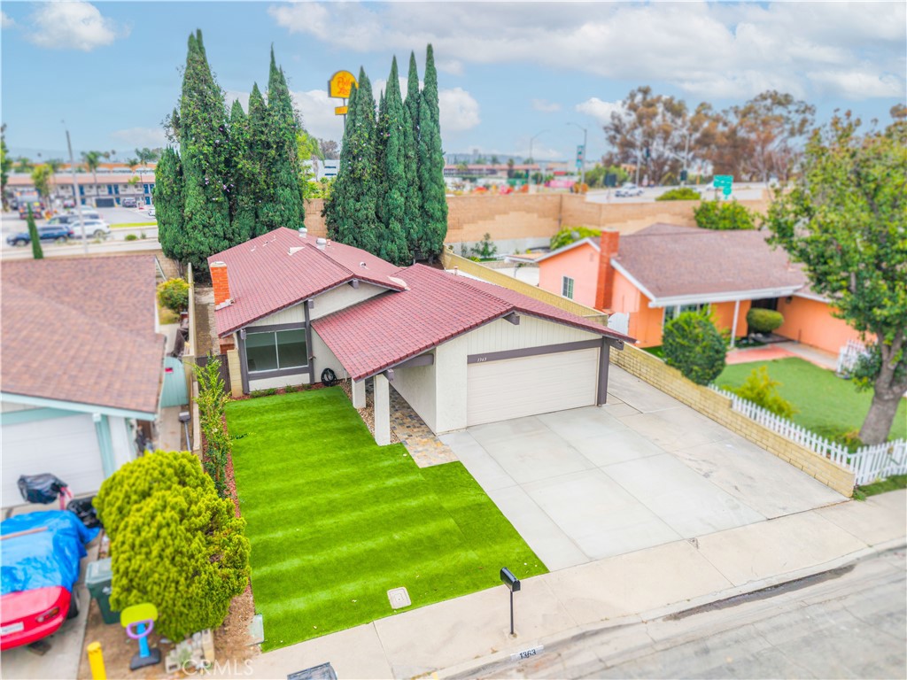 1363 Custoza Avenue Property Photo 40